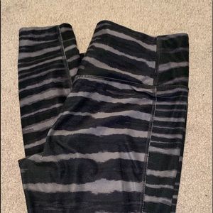 Nike Drifit tights size S